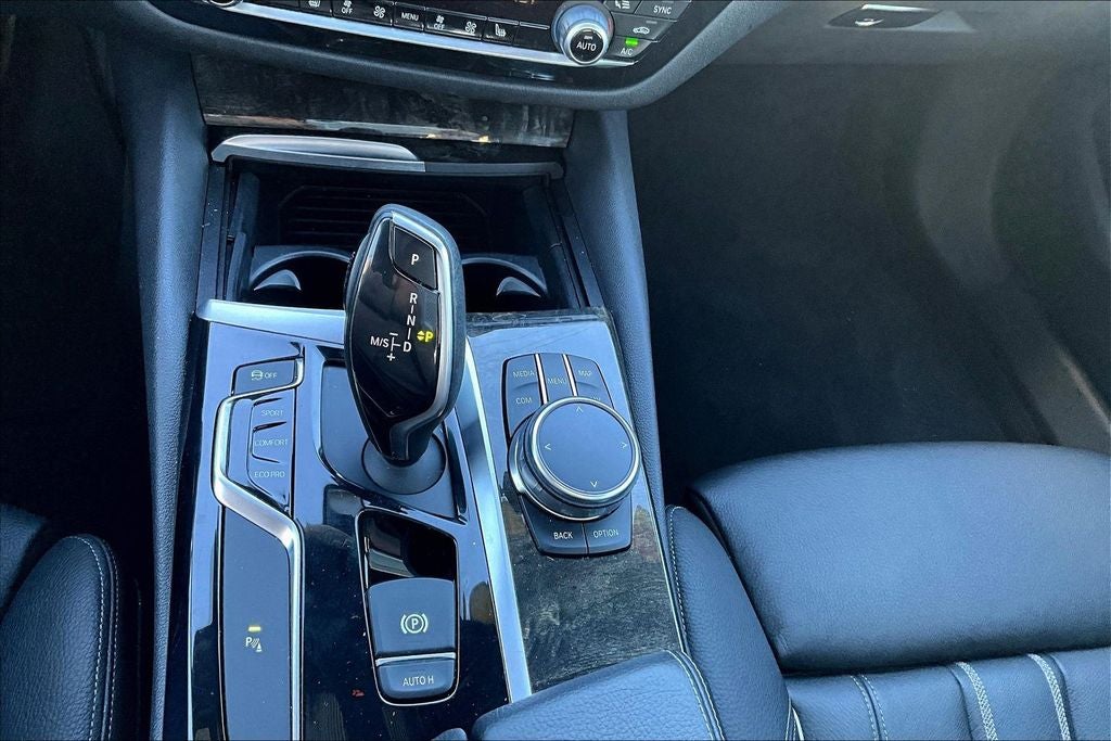 2018 BMW 5 Series 540i