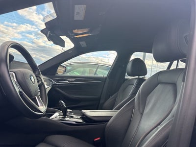 2018 BMW 5 Series 540i
