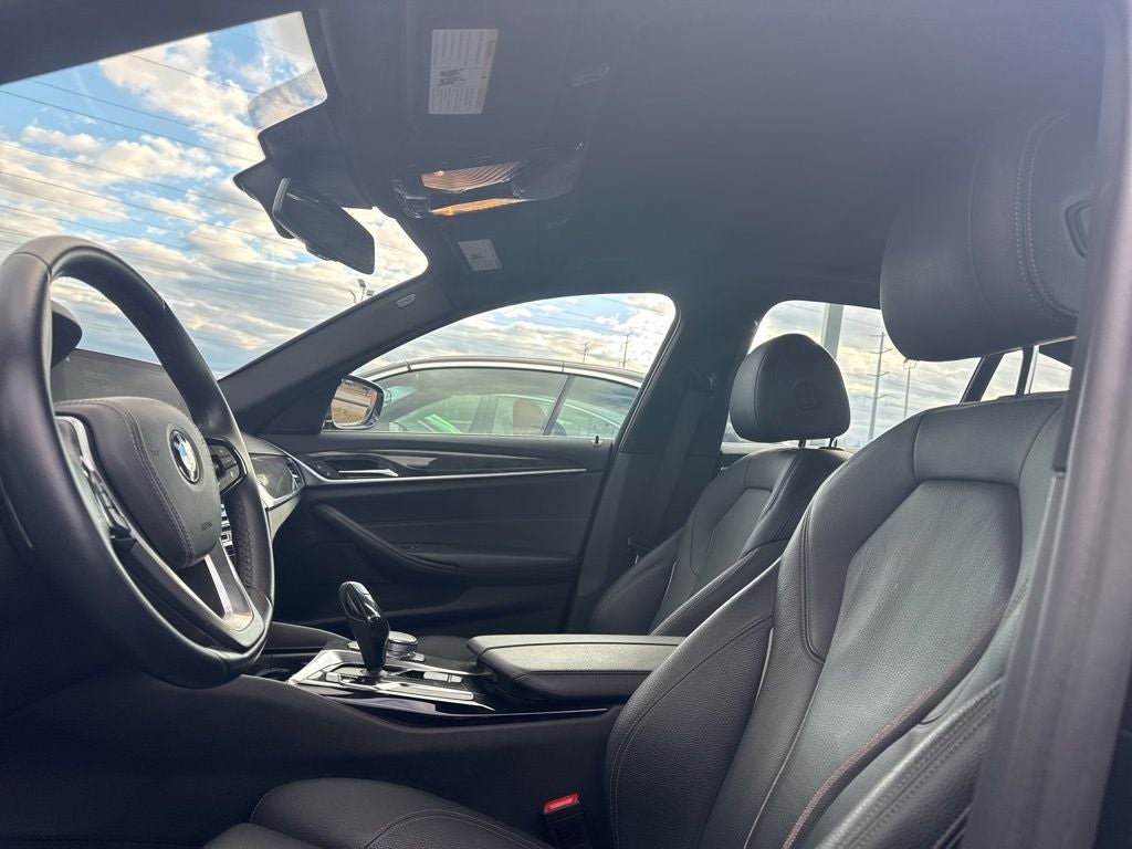 2018 BMW 5 Series 540i