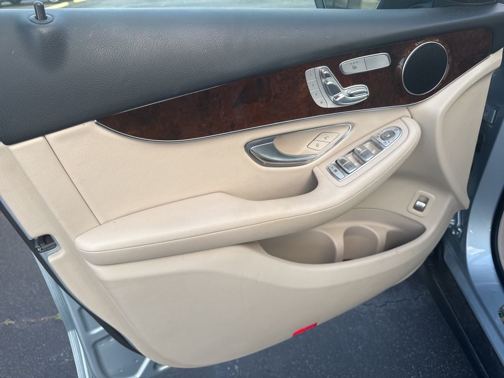 2018 Mercedes-Benz GLC GLC 300