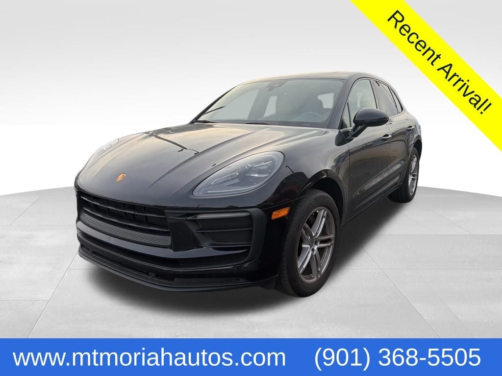 2022 Porsche Macan Base