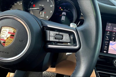 2022 Porsche Macan Base