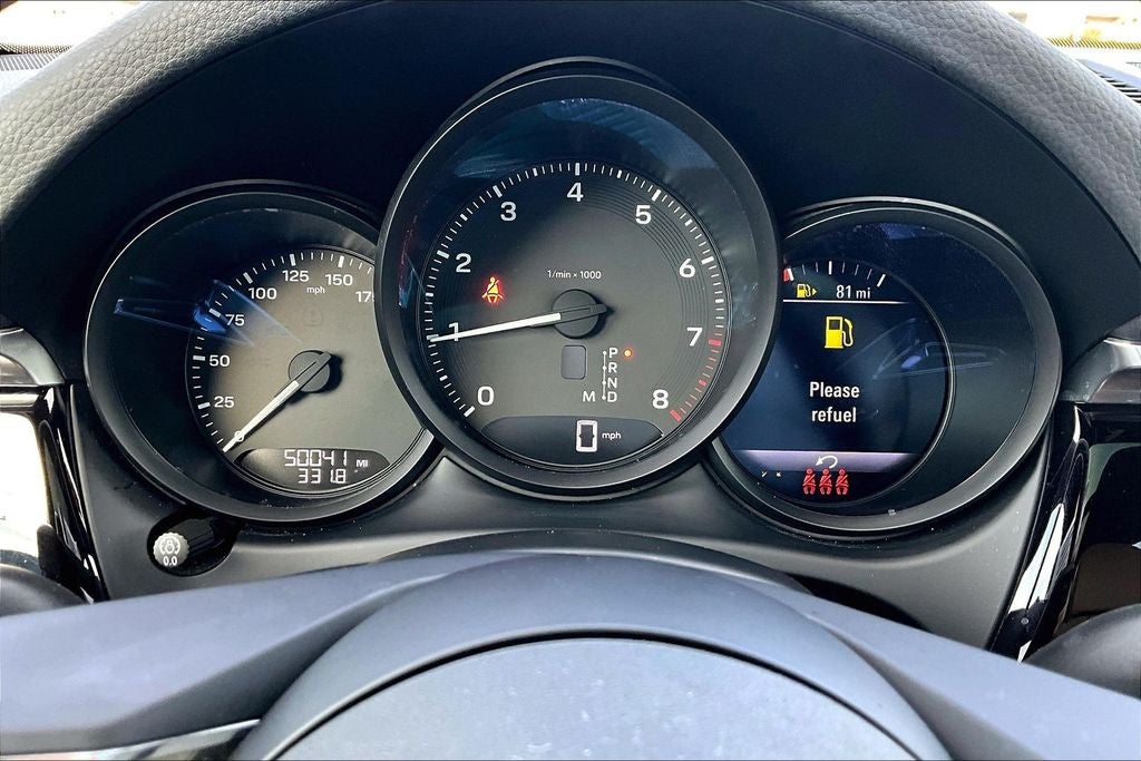 2022 Porsche Macan Base