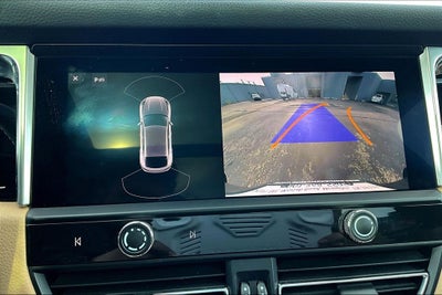 2022 Porsche Macan Base