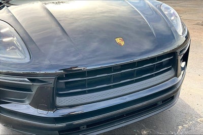 2022 Porsche Macan Base