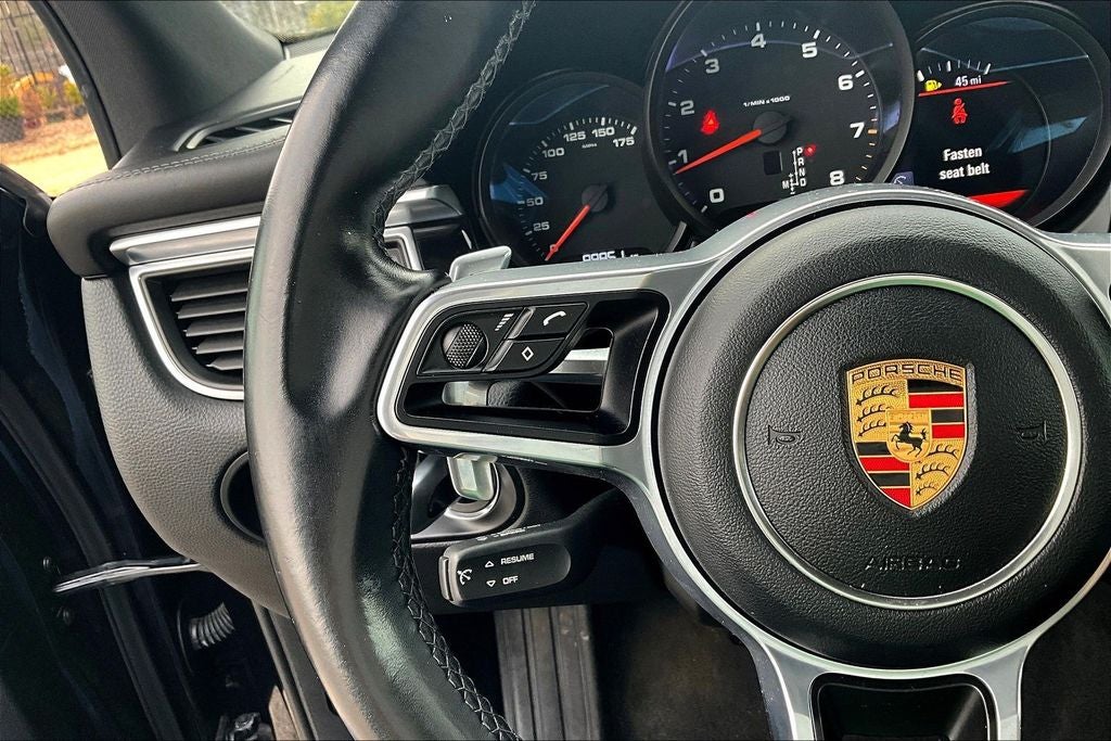 2018 Porsche Macan Base