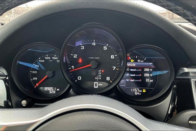 2018 Porsche Macan Base