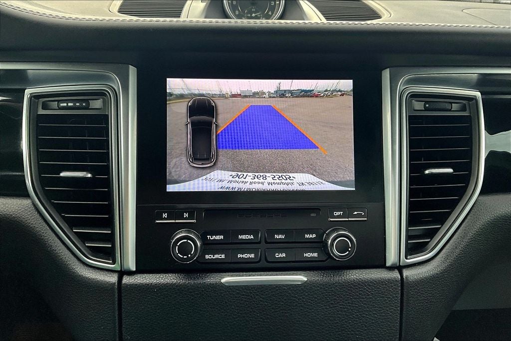 2018 Porsche Macan Base