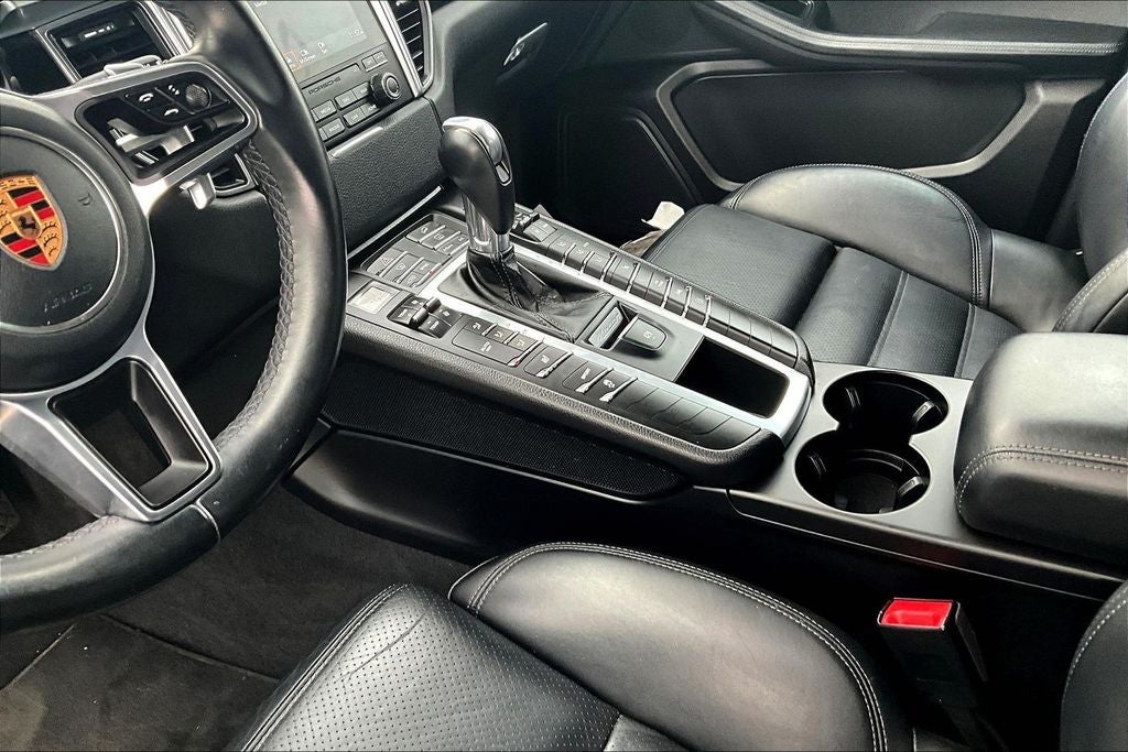 2018 Porsche Macan Base