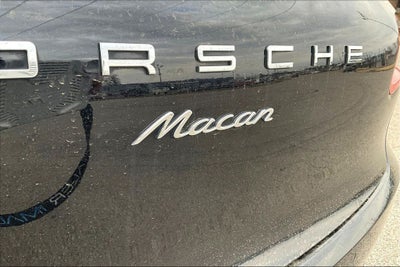 2018 Porsche Macan Base