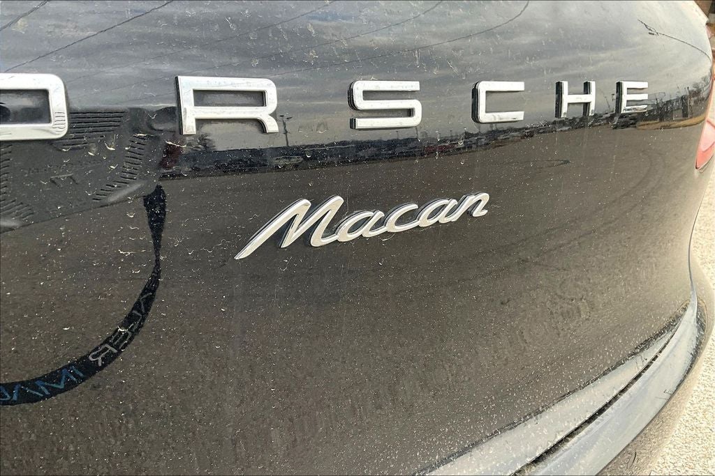 2018 Porsche Macan Base