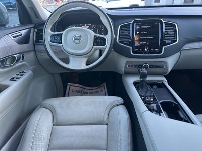 2022 Volvo XC90 T6 Inscription