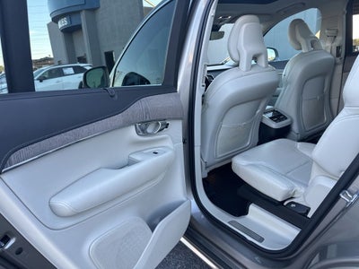 2022 Volvo XC90 T6 Inscription
