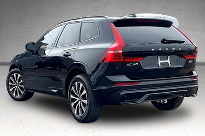 2024 Volvo XC60 B5 Plus Dark Theme