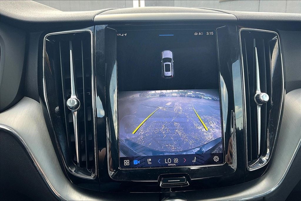 2023 Volvo XC60 B5 Core