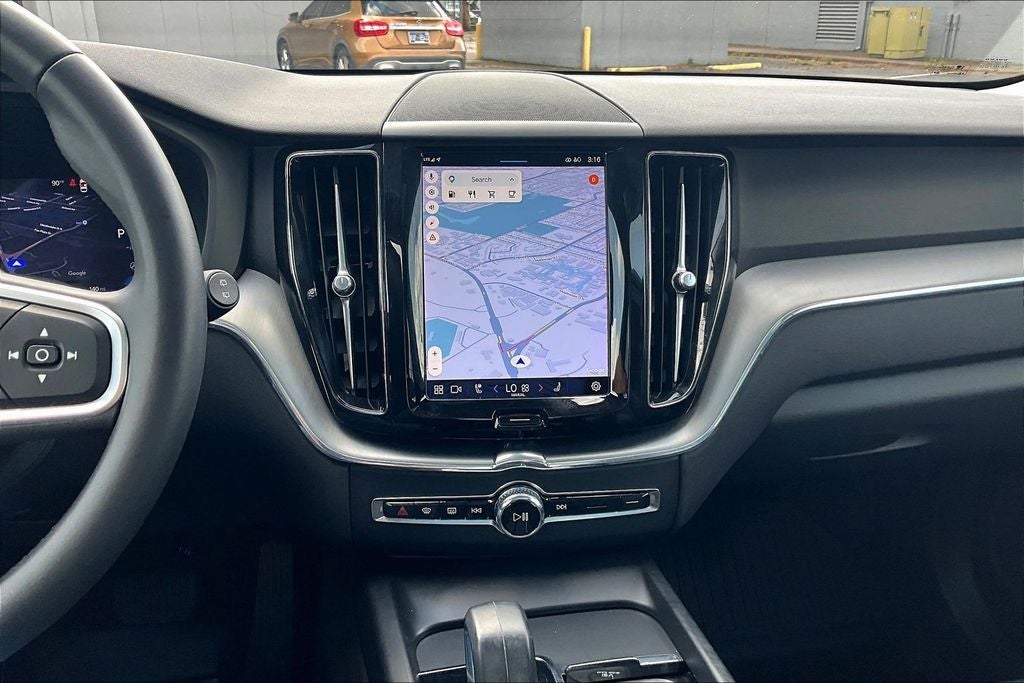 2023 Volvo XC60 B5 Core