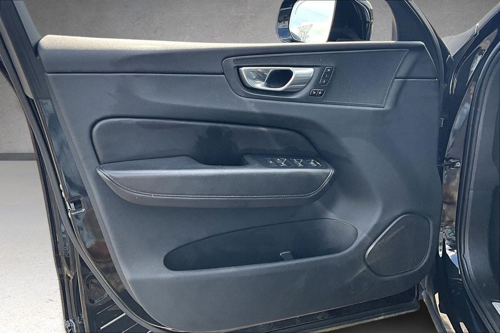 2023 Volvo XC60 B5 Core