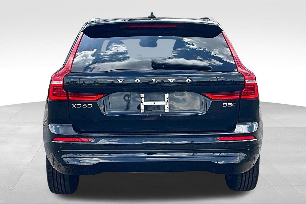 2023 Volvo XC60 B5 Core